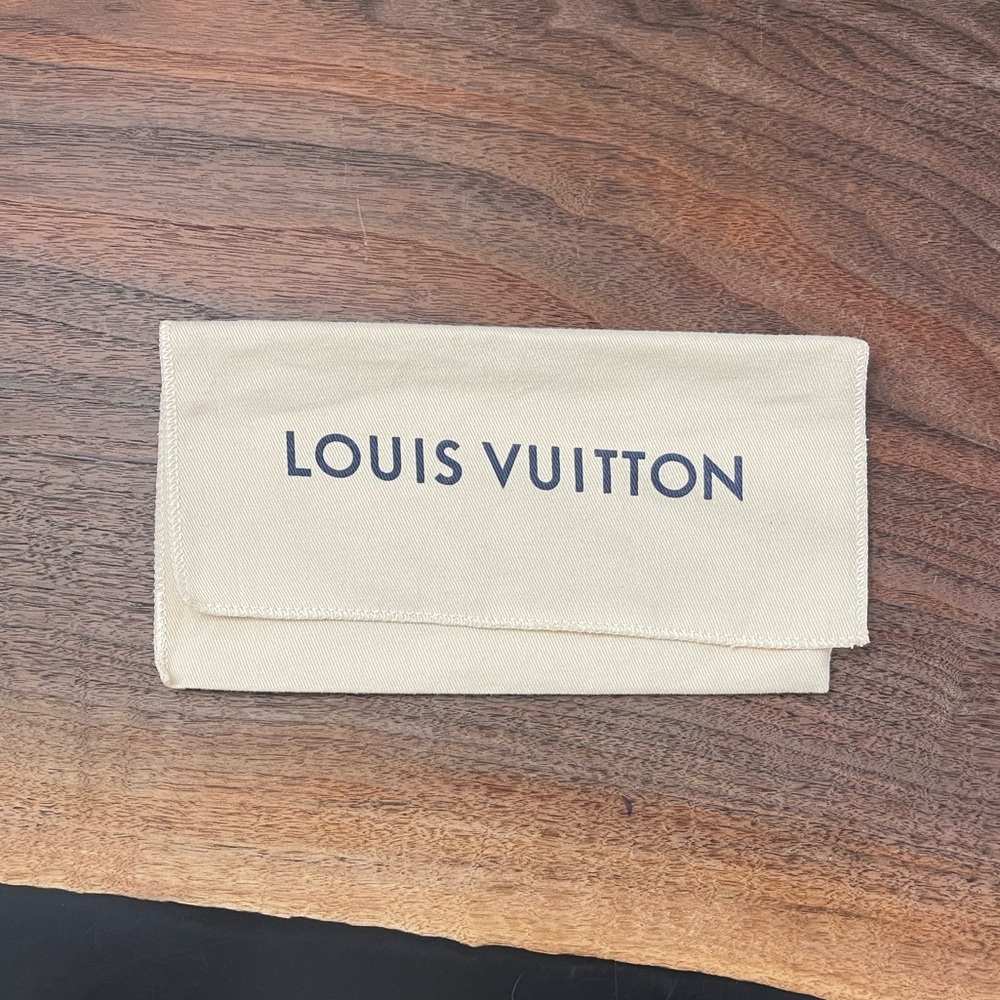 EUC LOUIS VUITTON FLAP CLOSURE DUST BAG - SMALL